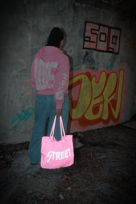 STREET TOTE